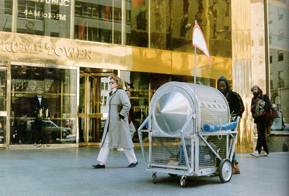 K. Wodiczko, Homeless Vehicle, 1988